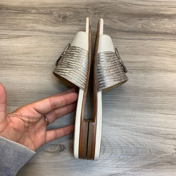 Joan Oloff Womens 7M Leather Slip On Slide Sandals White Silver Ring Accent - Picture 2 of 11